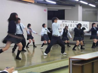 090425_004 090425_004