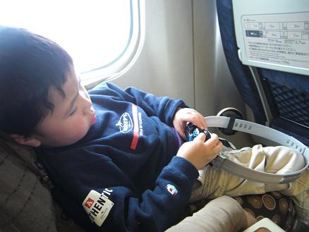 110213・原爆ドームと新幹線 019