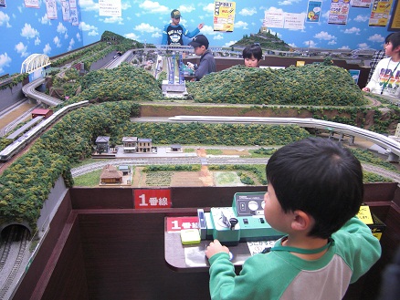 111230・尼電車と沖縄屋宴会 (4) 111230・尼電車と沖縄屋宴会 (4)