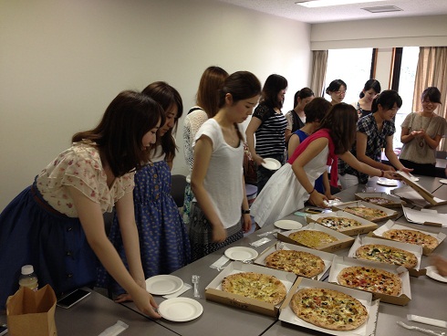 130726　文献ゼミピザパ (1)