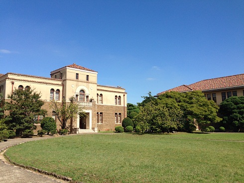 131010 大学 (1) 131010 大学 (1)