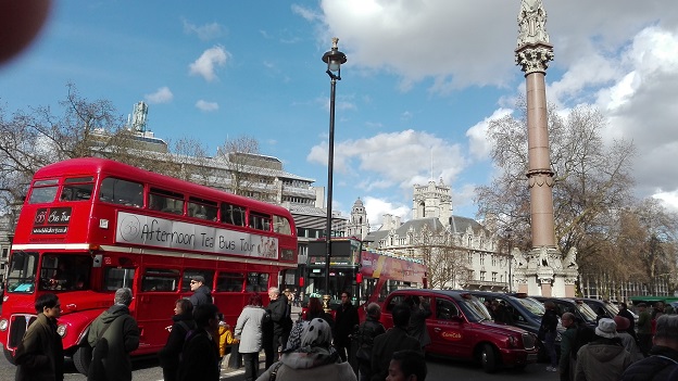 160328 イギリス3日目・観光と誕生日 (8) 160328 イギリス3日目・観光と誕生日 (8)