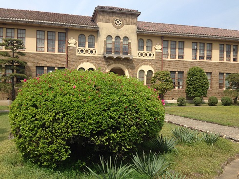 150428 ハチ対策・中庭 (3) 150428 ハチ対策・中庭 (3)