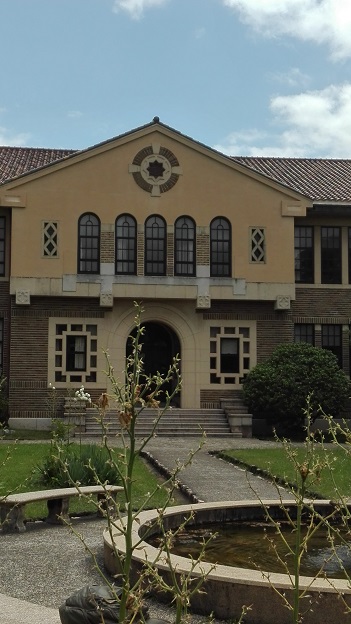 160621 中庭 (2) 160621 中庭 (2)