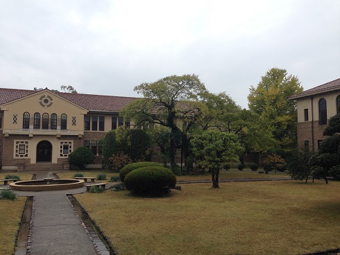 151102 雨の中庭 (3) 151102 雨の中庭 (3)