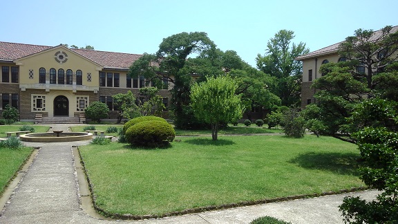 190717 大学中庭 (13) 190717 大学中庭 (13)