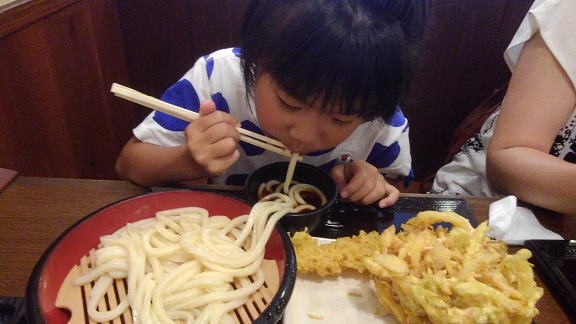 190731 妹新参・大学・うどん・たこ焼き (5) 190731 妹新参・大学・うどん・たこ焼き (5)