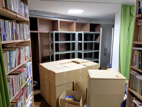 220318 本引っ越し (5) 220318 本引っ越し (5)