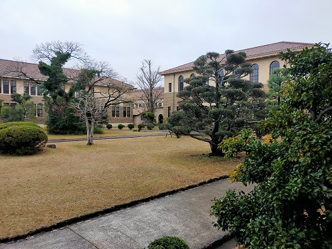 231215 大学 (3) 231215 大学 (3)