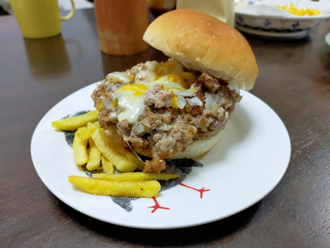 240330 ハンバーガー・ビール・カニ (5) 240330 ハンバーガー・ビール・カニ (5)