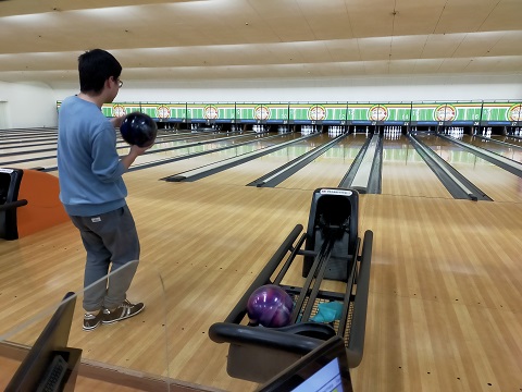 240404 ボウリング・町中華・桜 (1) 240404 ボウリング・町中華・桜 (1)