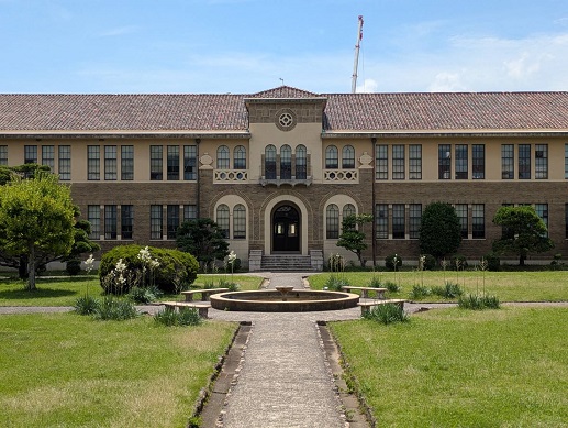 250621 大学 (10) 250621 大学 (10)