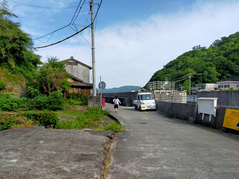 240521 登校 (2) 240521 登校 (2)